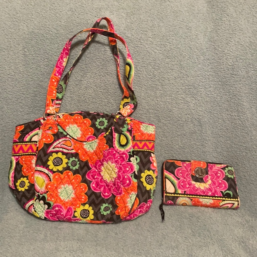 Vera Bradley purse and wallet set